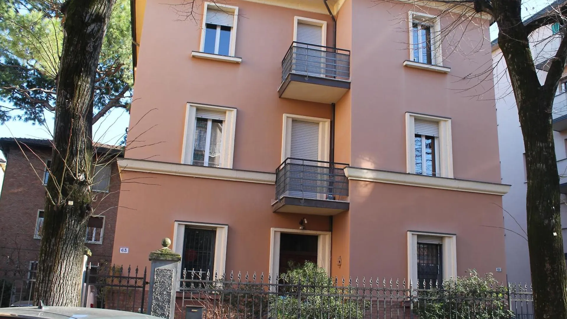 Bondi900 - Tigli Apartment Bologna 0*,  Italy